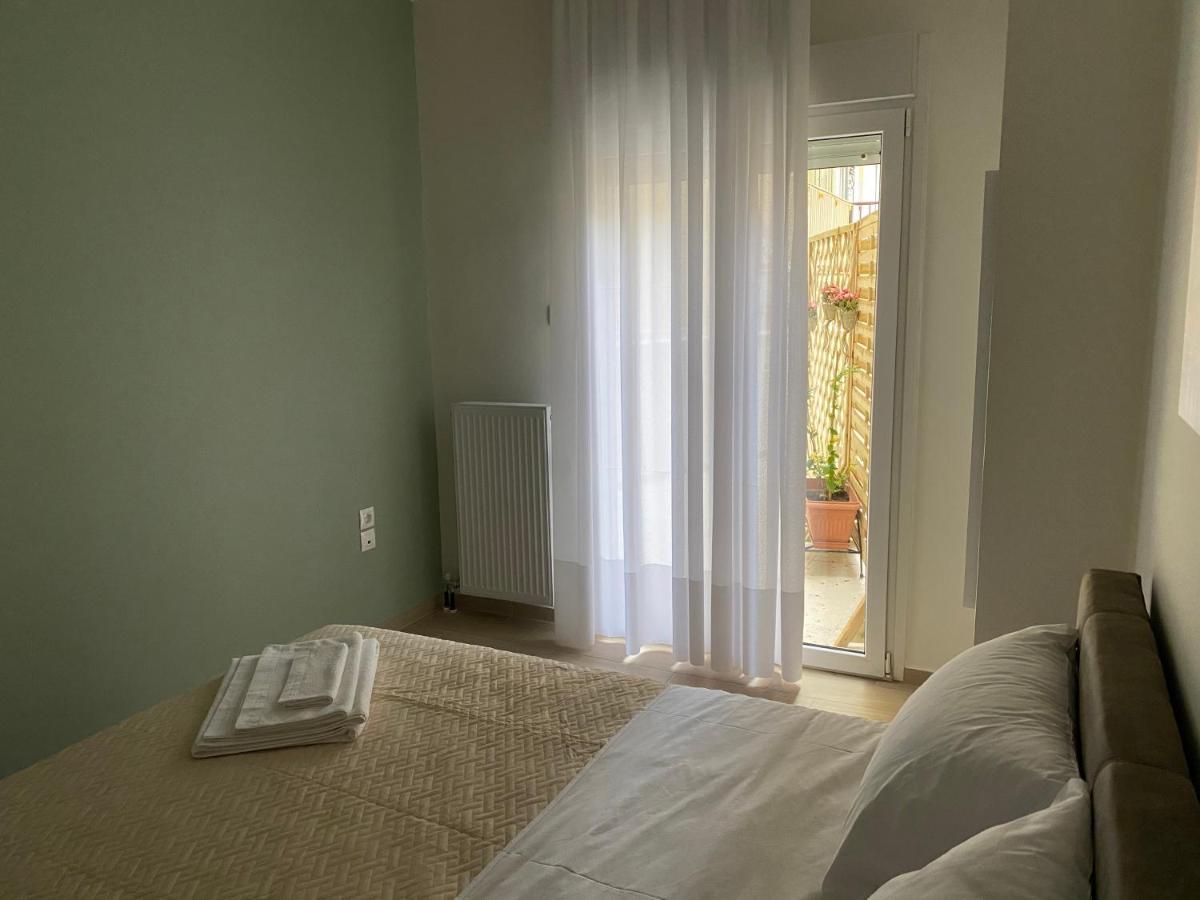 Great Alexander Street, Larissa
