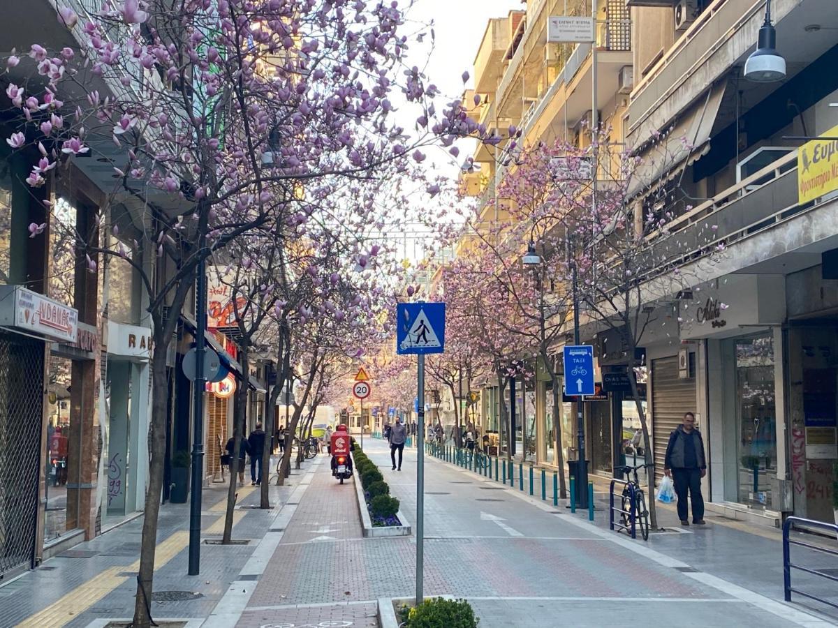 Great Alexander Street, *